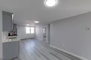 130 1st St, Elizabeth, NJ 07206 - Photo 9