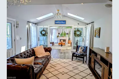 308 Edgar Ave, Cranford Township, NJ 07016 - Photo 17