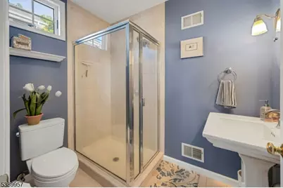 66 Smull Ave, Caldwell, NJ 07006 - Photo 15