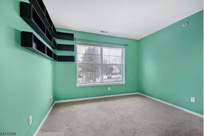 4-2 Vernon Ct #4-2, Waldwick, NJ 07463 - Photo 15