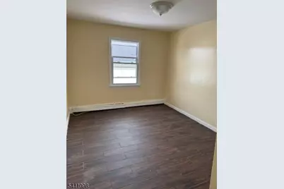 337 Bond St, Elizabeth, NJ 07206 - Photo 3