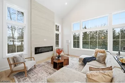 11 Hawthorne Dr, Livingston, NJ 07039 - Photo 15