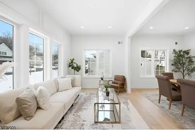 11 Hawthorne Dr, Livingston, NJ 07039 - Photo 5