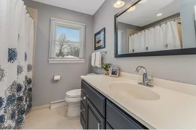 40 Dayton Rd, Raritan Township, NJ 08822 - Photo 19