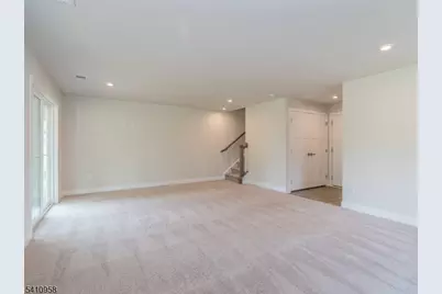 31 Force Dr, Mount Olive, NJ 07828 - Photo 19