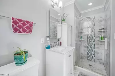 416 2nd St, Carlstadt, NJ 07072 - Photo 13