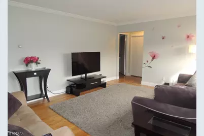 201 Pitney Pl #201, Morris Township, NJ 07960 - Photo 11