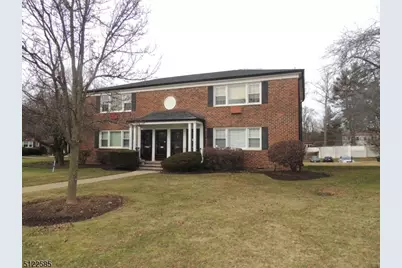 201 Pitney Pl #201, Morris Township, NJ 07960 - Photo 1