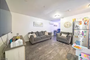 369 Bradford St, Orange, NJ 07050 - Photo 15