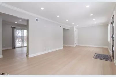 82 Michael Dr, Wayne, NJ 07470 - Photo 17