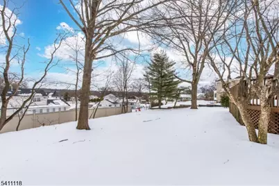 82 Michael Dr, Wayne, NJ 07470 - Photo 25