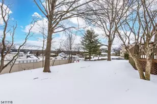 82 Michael Dr, Wayne, NJ 07470 - Photo 25