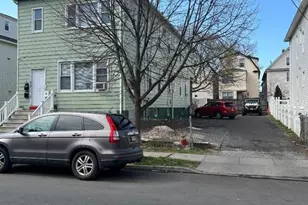 552 Court St, Elizabeth, NJ 07206 - Photo 1