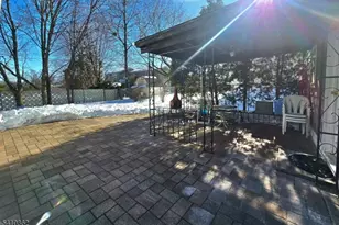 111 Central St, Manville, NJ 08835 - Photo 7