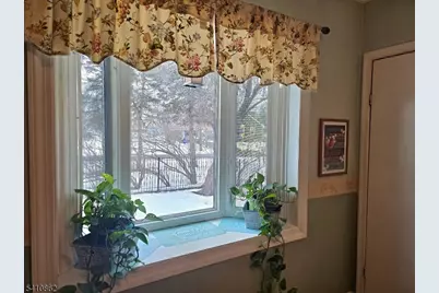 111 Central St, Manville, NJ 08835 - Photo 25