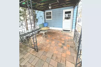 111 Central St, Manville, NJ 08835 - Photo 31