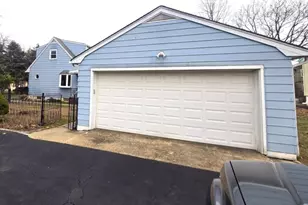 111 Central St, Manville, NJ 08835 - Photo 33