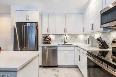 46 Watsessing Ave, Belleville, NJ 07109 - Photo 5