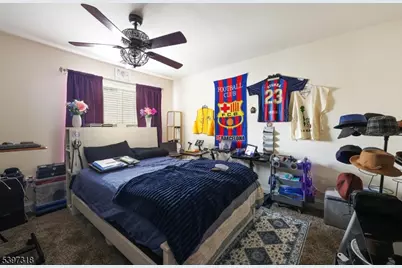 1427 Barnhardt Ln, Rahway, NJ 07065 - Photo 23