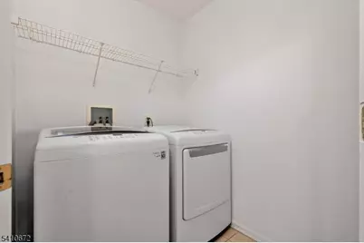 4 Generals Ln, Totowa, NJ 07512 - Photo 41