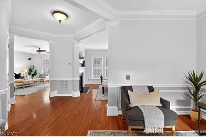 4 Generals Ln, Totowa, NJ 07512 - Photo 5