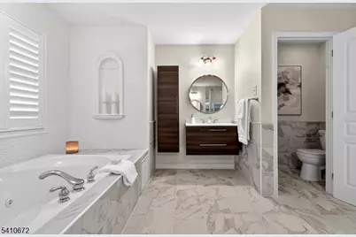 4 Generals Ln, Totowa, NJ 07512 - Photo 23