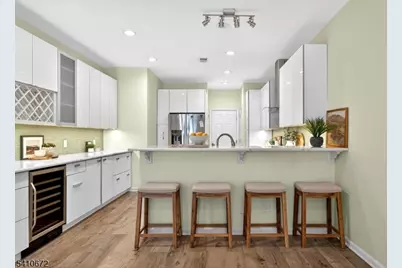 4 Generals Ln, Totowa, NJ 07512 - Photo 13