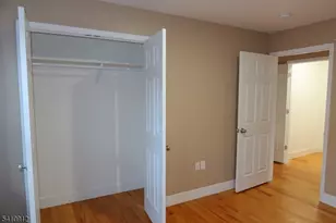 298 Ridgewood Ave, Newark, NJ 07112 - Photo 5