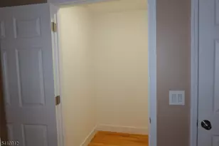 298 Ridgewood Ave, Newark, NJ 07112 - Photo 17