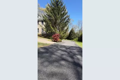 8 Overlook Rd, Randolph Township, NJ 07869 - Photo 3