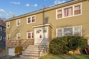 18 Gifford Ct, Maplewood, NJ 07040 - Photo 3