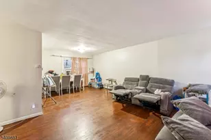 18 Gifford Ct, Maplewood, NJ 07040 - Photo 5