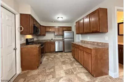 6 Twain Ct, Freehold Township, NJ 07728 - Photo 7