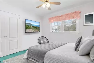 1280 White Oak Rd, Scotch Plains Township, NJ 07076 - Photo 25