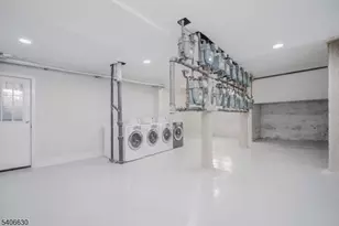 803 Avenue A, Bayonne, NJ 07002 - Photo 11