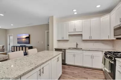 715 Stiller Ln #715, Monroe Township, NJ 08831 - Photo 11
