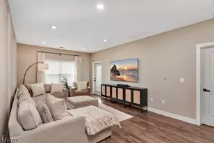 715 Stiller Ln, Monroe Township, NJ 08831 - Photo 17