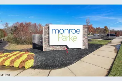 715 Stiller Ln #715, Monroe Township, NJ 08831 - Photo 5