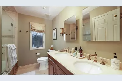 7 Manor Dr, Warren Township, NJ 07059 - Photo 23