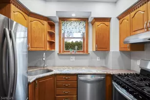 179 Pequannock St, Dover, NJ 07801 - Photo 15