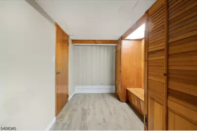 179 Pequannock St, Dover, NJ 07801 - Photo 27