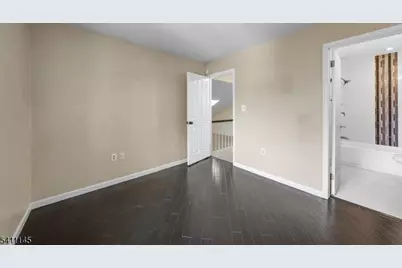 36 Cherrywood Dr, Franklin Township, NJ 08873 - Photo 17