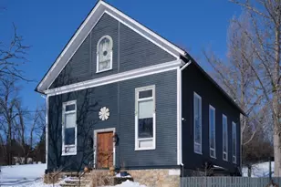 5 Water St, Tewksbury Township, NJ 08833 - Photo 1