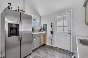 165 Glenside Trail, Byram Township, NJ 07871 - Photo 13