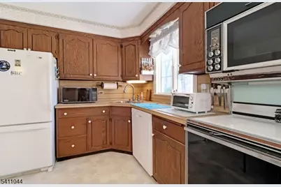 43 Birchwood Ave, West Orange Township, NJ 07052 - Photo 5