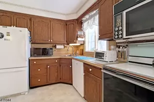 43 Birchwood Ave, West Orange Township, NJ 07052 - Photo 5