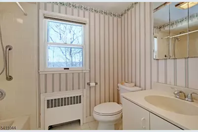 43 Birchwood Ave, West Orange Township, NJ 07052 - Photo 17