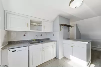 1034 Madison Ave #3, Elizabeth, NJ 07201 - Photo 9