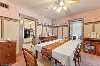 401 Brookside Pl, Garwood, NJ 07027 - Photo 23