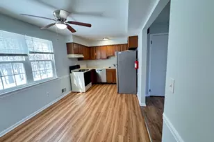 15C Hanover Square, Middlesex, NJ 08846 - Photo 1